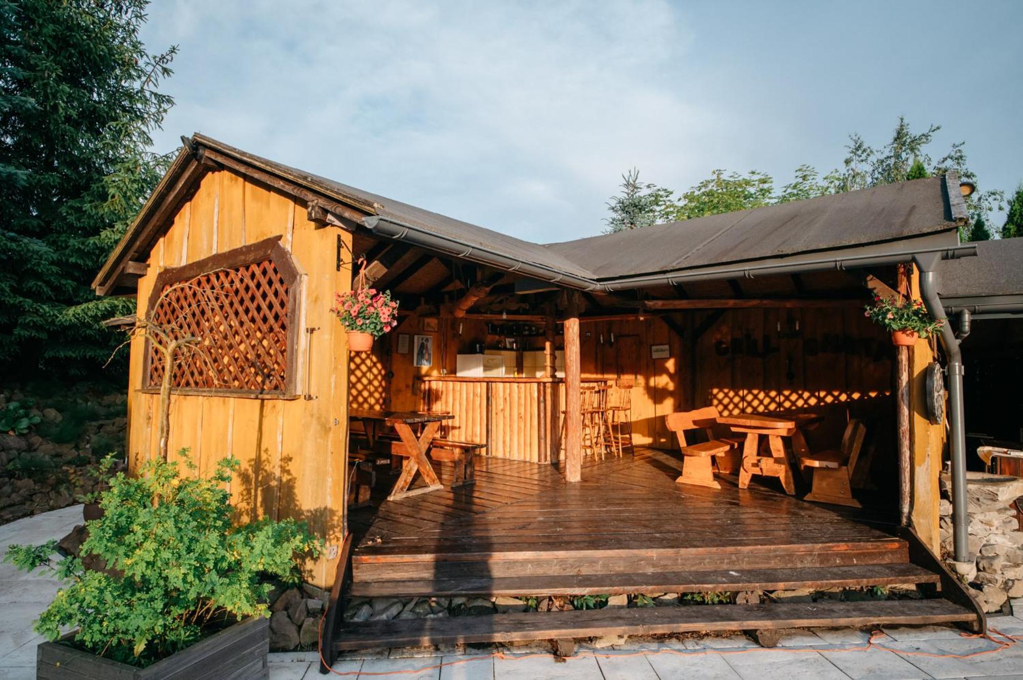 Bieszczadzka Bania Villa Lesko Exterior foto
